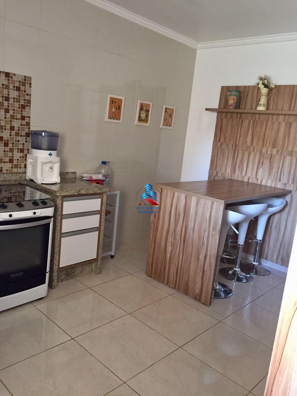 Casa à venda com 3 quartos, 250m² - Foto 5