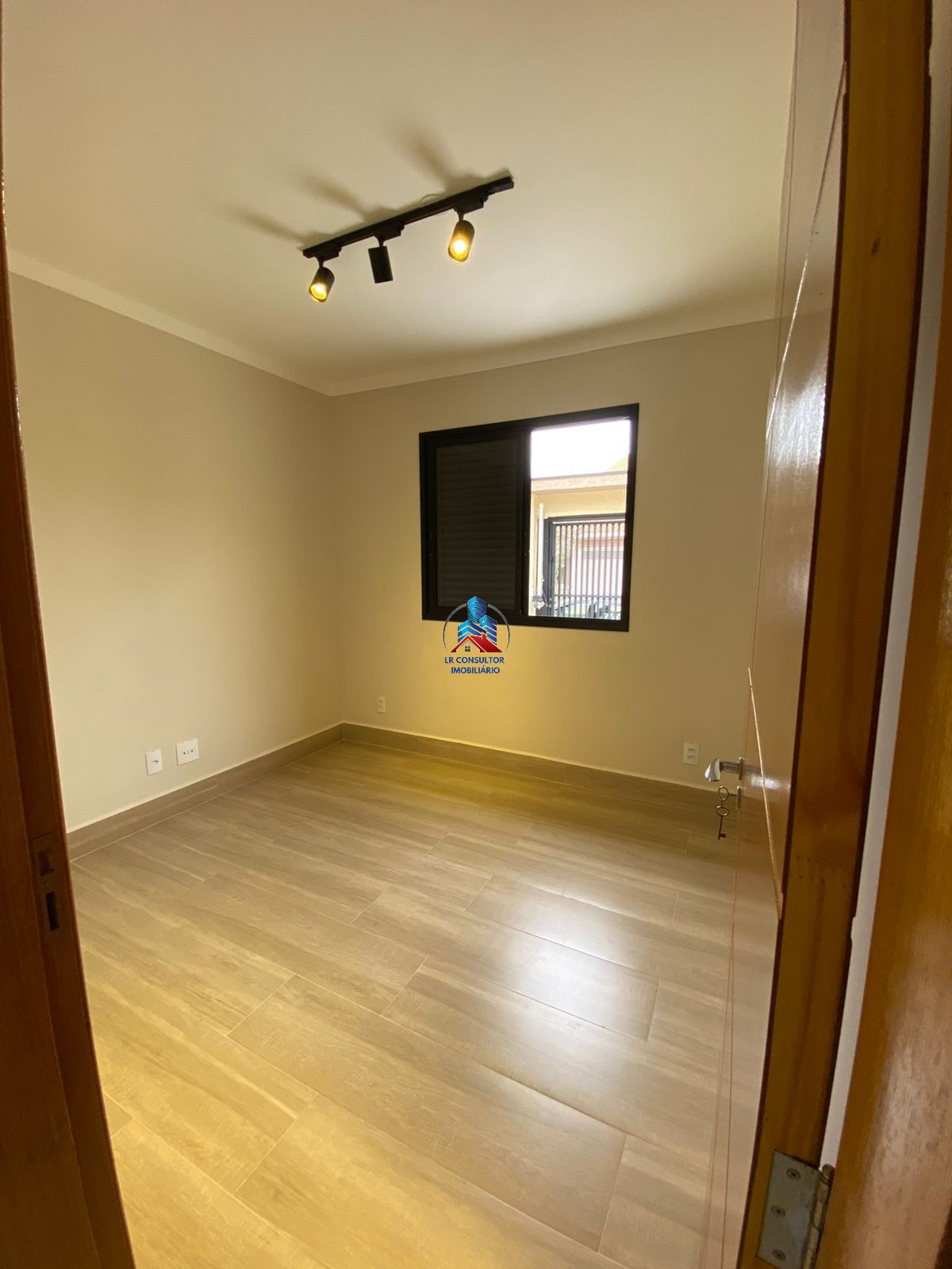 Casa à venda com 3 quartos, 114m² - Foto 12