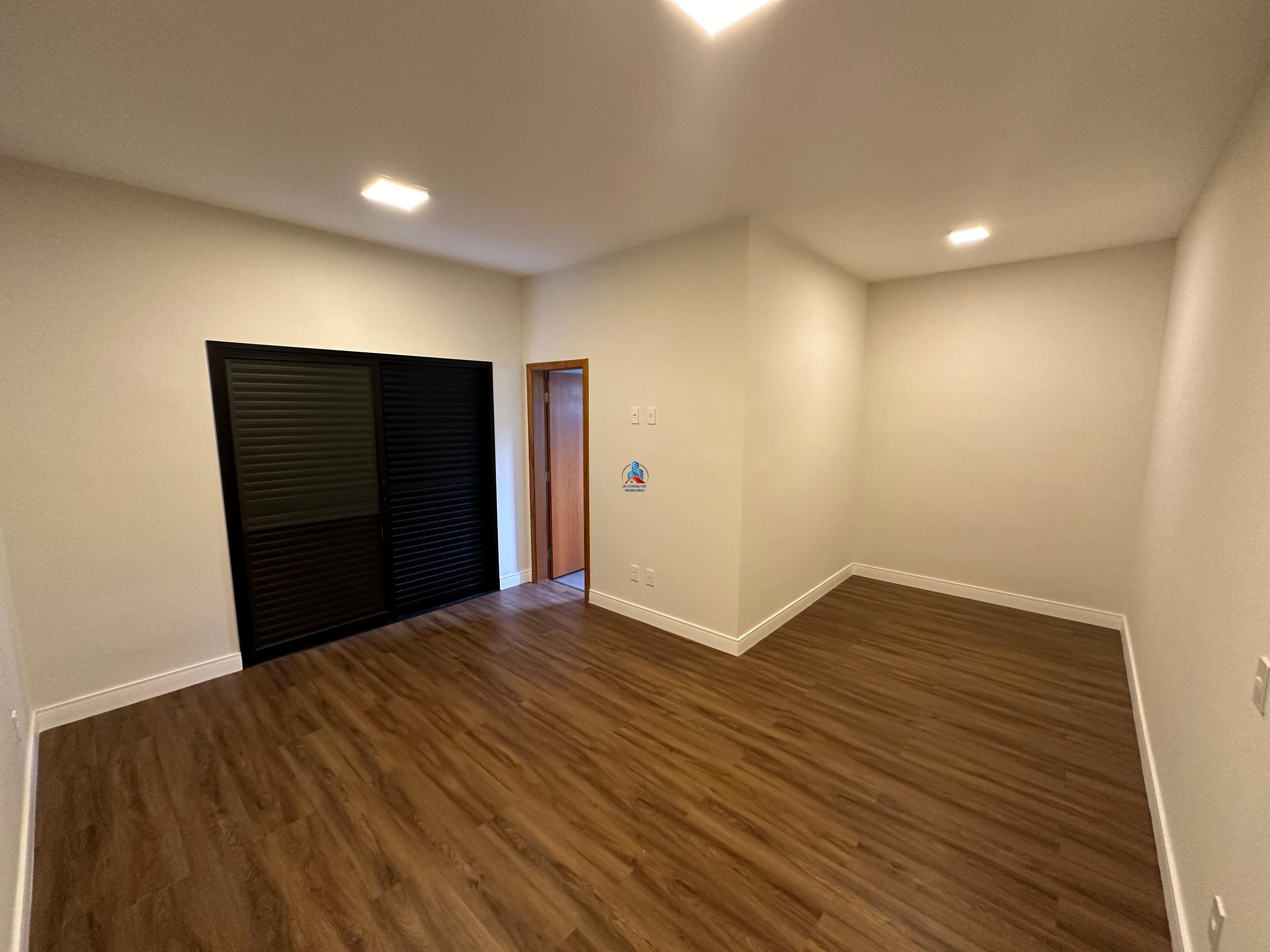 Casa à venda com 3 quartos, 173m² - Foto 18