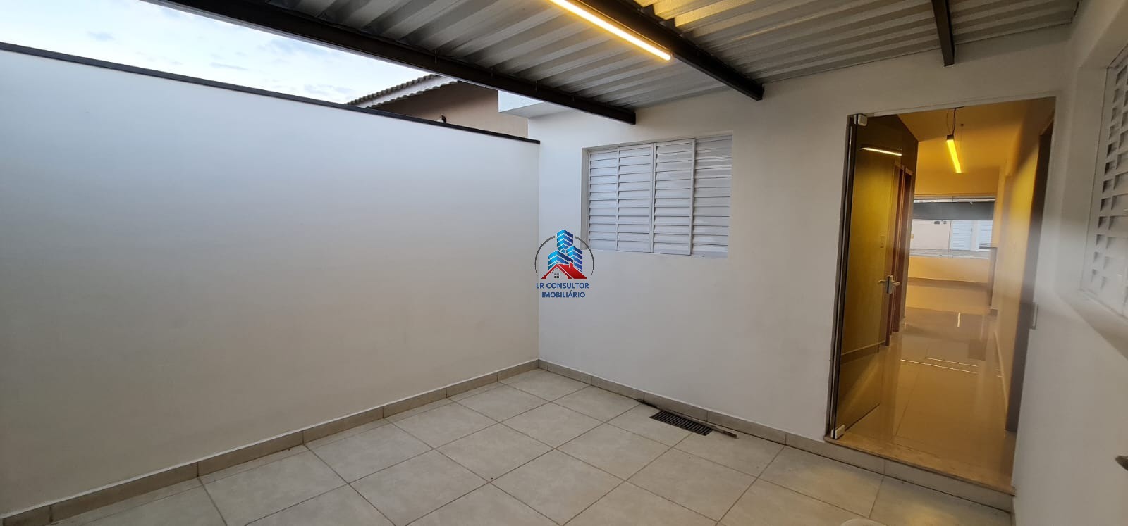 Casa à venda com 3 quartos, 140m² - Foto 15