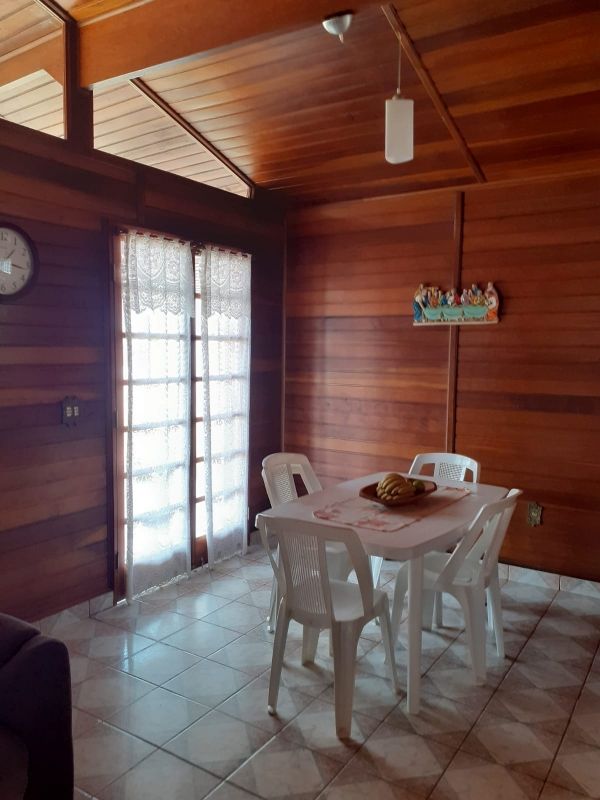 Chácara à venda com 3 quartos, 1168m² - Foto 2