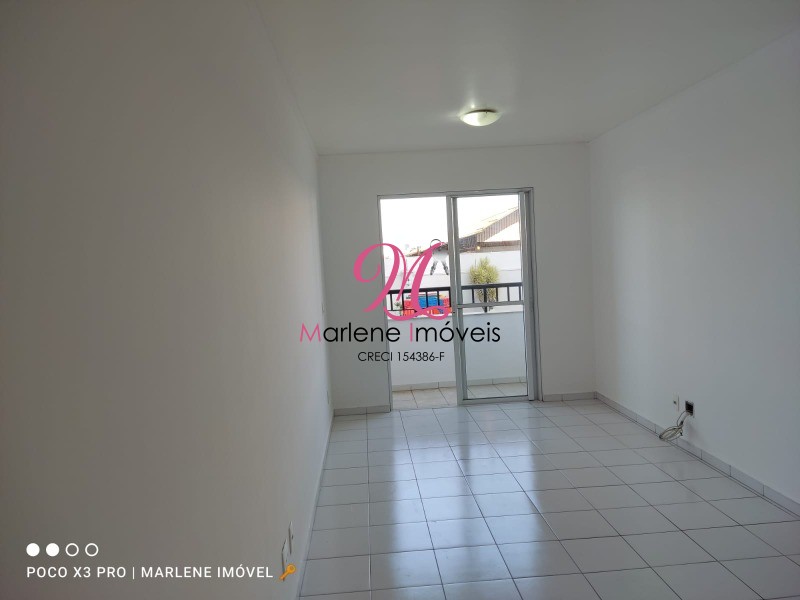 Apartamento à venda com 2 quartos, 76m² - Foto 10