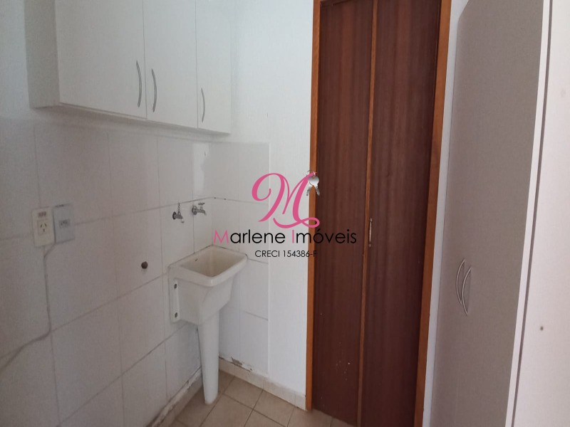 Casa à venda com 3 quartos, 170m² - Foto 16