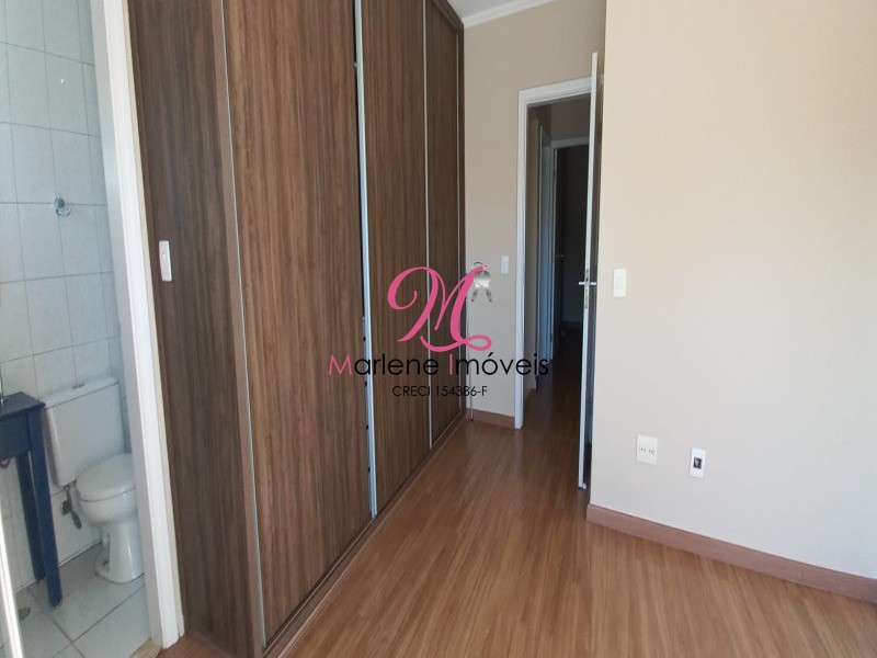 Casa à venda com 3 quartos, 170m² - Foto 11