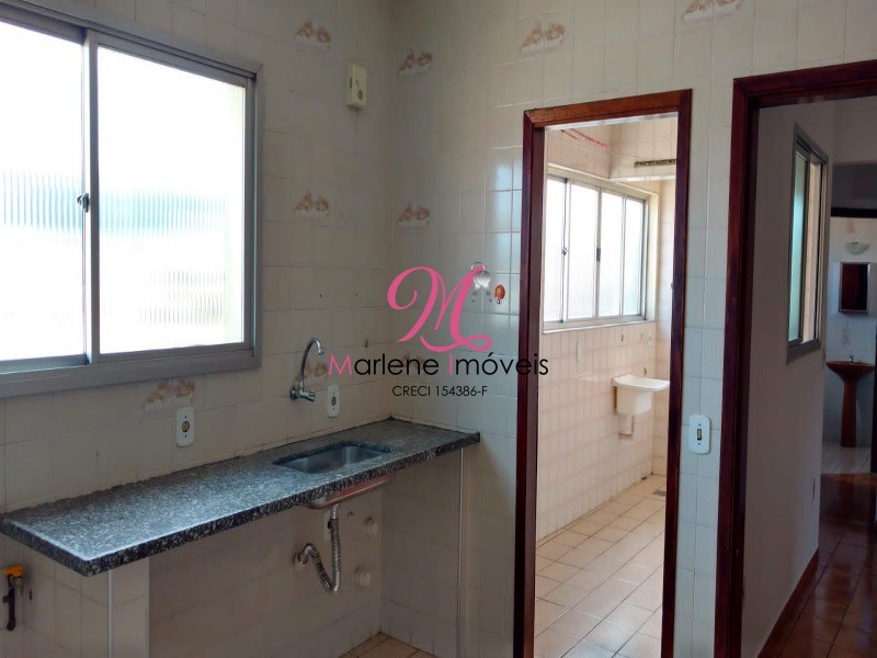 Apartamento à venda com 2 quartos, 87m² - Foto 2