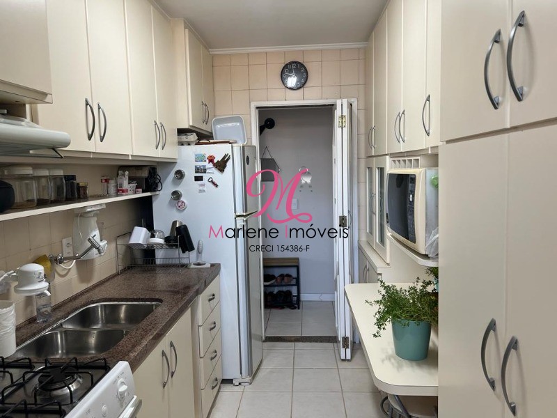 Apartamento à venda com 3 quartos, 96m² - Foto 9