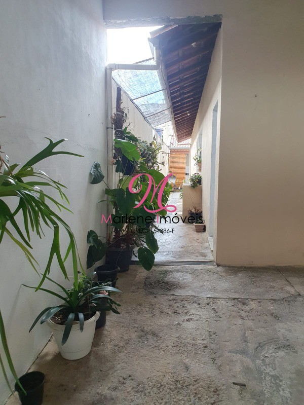 Casa à venda com 2 quartos - Foto 4