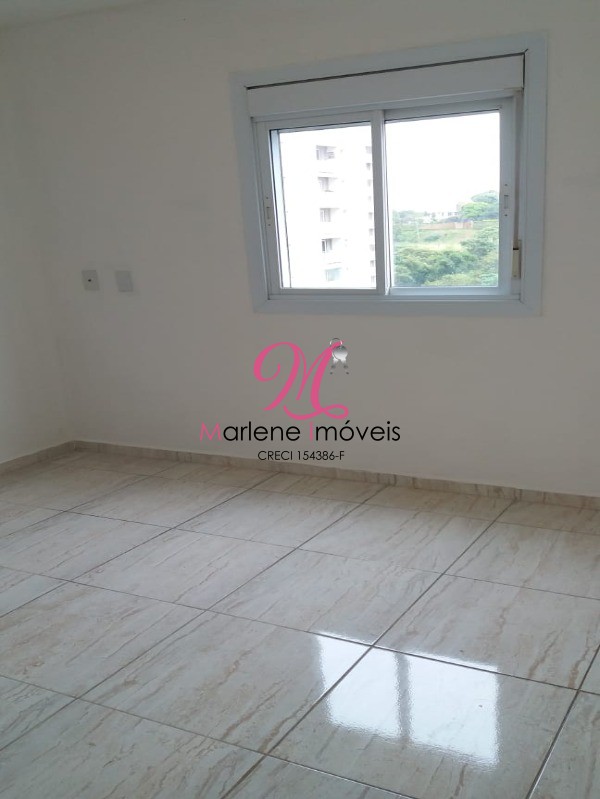 Apartamento à venda com 2 quartos, 60m² - Foto 17