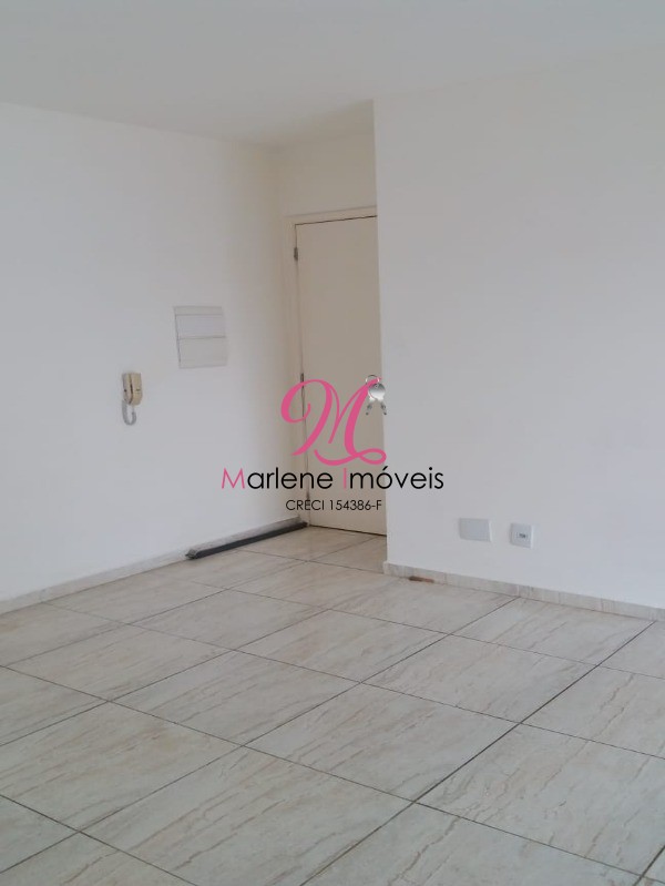 Apartamento à venda com 2 quartos, 60m² - Foto 4