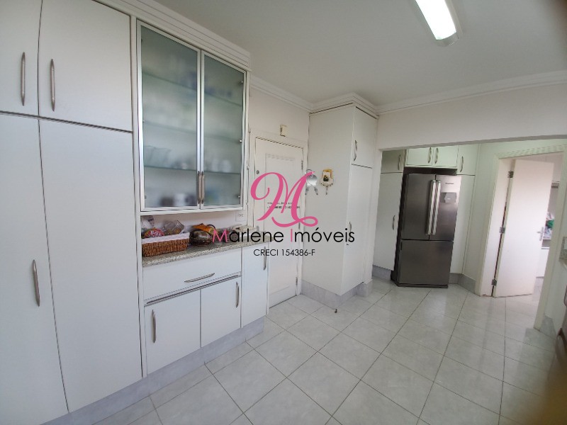 Apartamento à venda com 5 quartos, 276m² - Foto 32