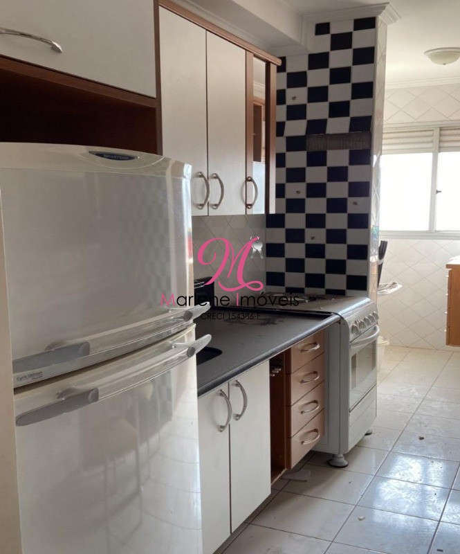 Apartamento à venda com 2 quartos, 70m² - Foto 6