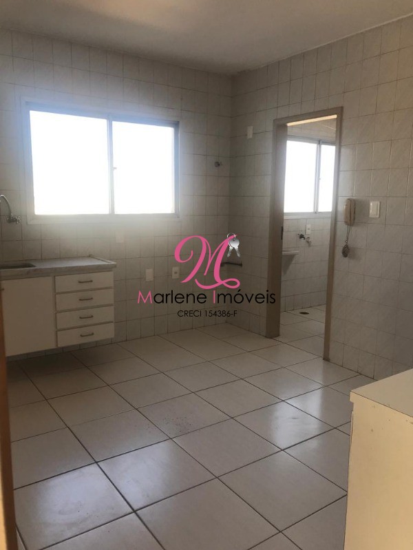 Apartamento para alugar com 2 quartos, 72m² - Foto 6