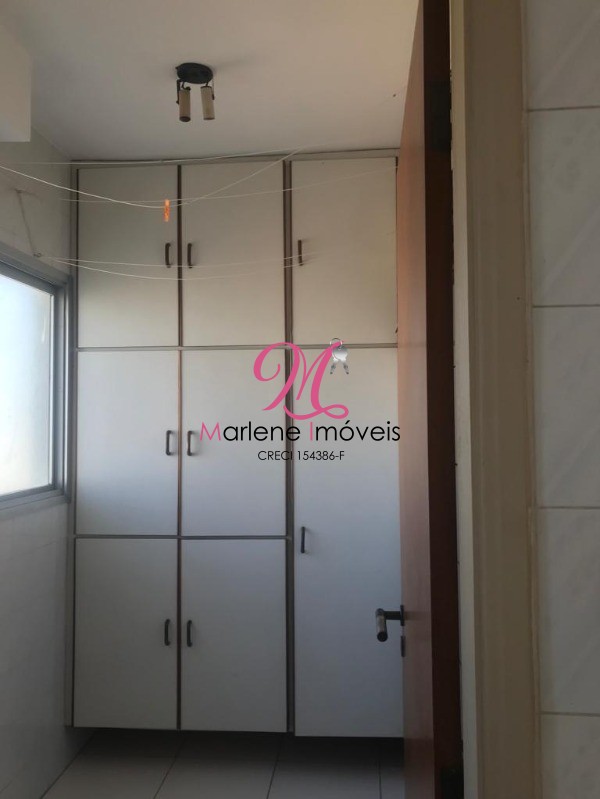 Apartamento para alugar com 2 quartos, 72m² - Foto 10