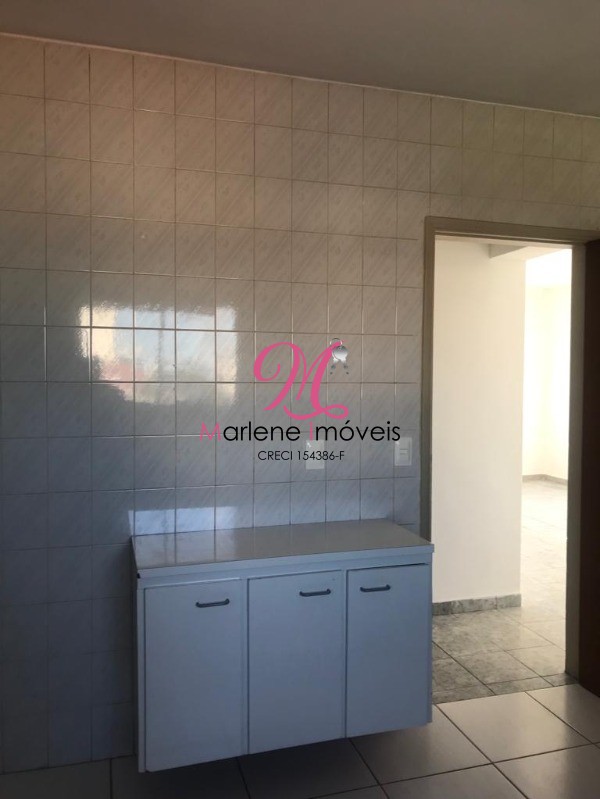 Apartamento para alugar com 2 quartos, 72m² - Foto 8