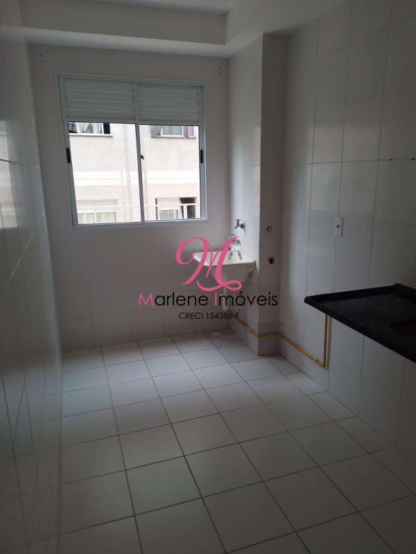 Apartamento à venda com 2 quartos, 47m² - Foto 2