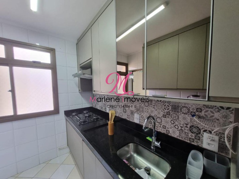 Apartamento para alugar com 3 quartos, 111m² - Foto 14