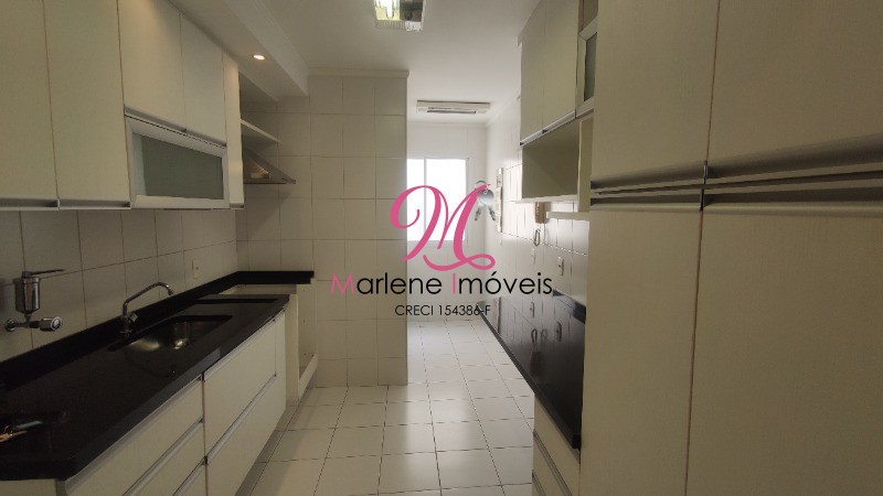 Apartamento para alugar com 2 quartos, 75m² - Foto 2