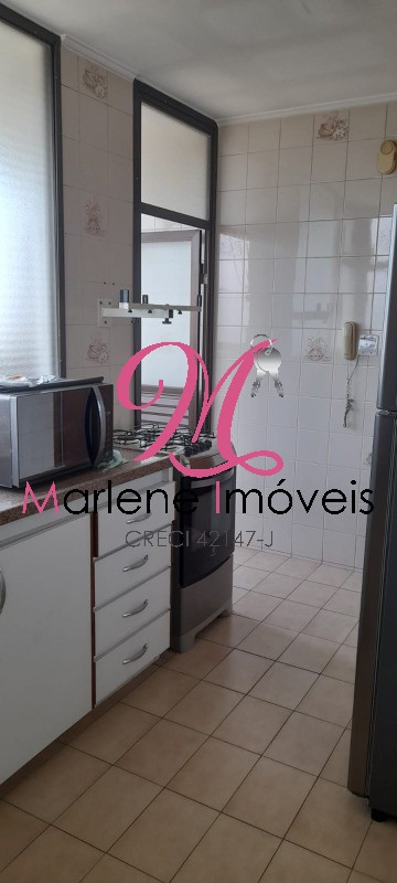 Apartamento à venda com 3 quartos, 110m² - Foto 8