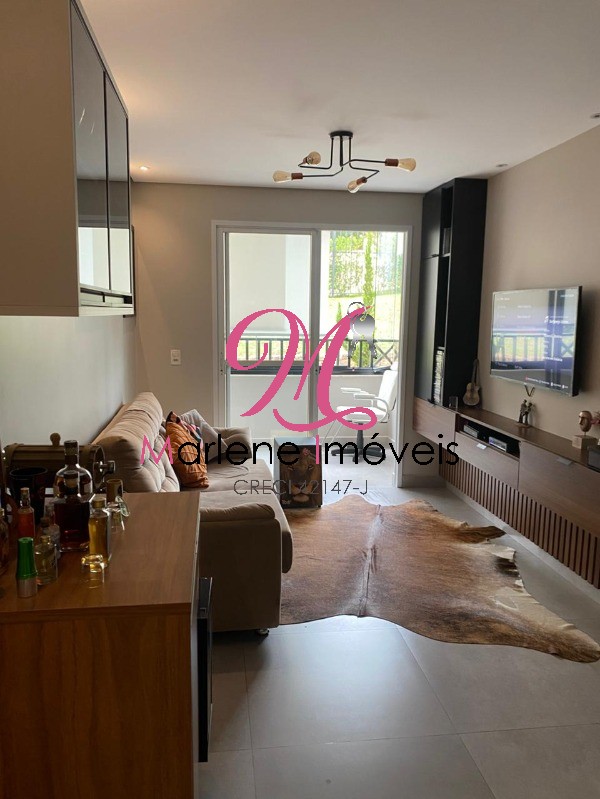 Apartamento à venda com 2 quartos, 69m² - Foto 1