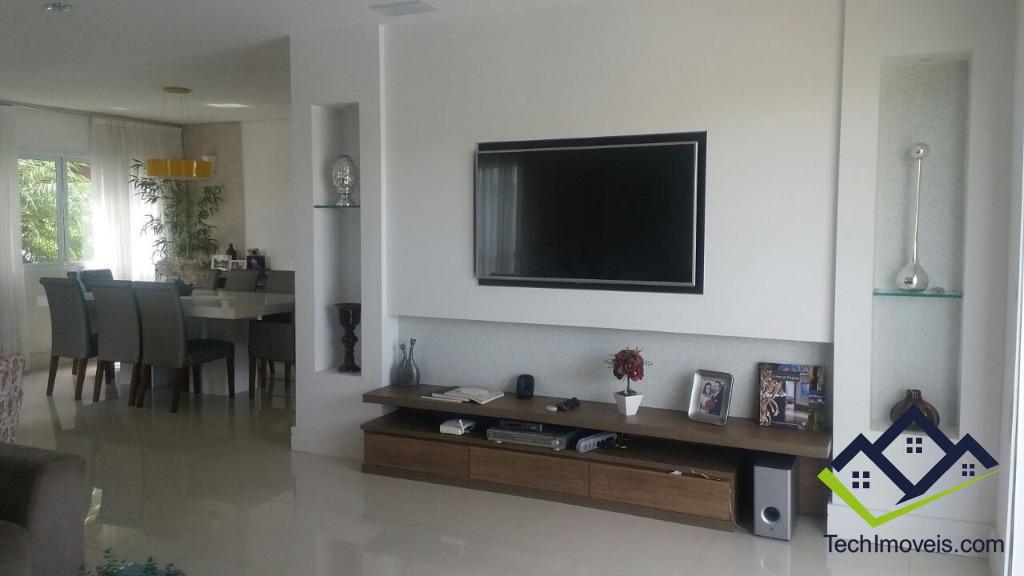 Casa à venda com 4 quartos, 350m² - Foto 29