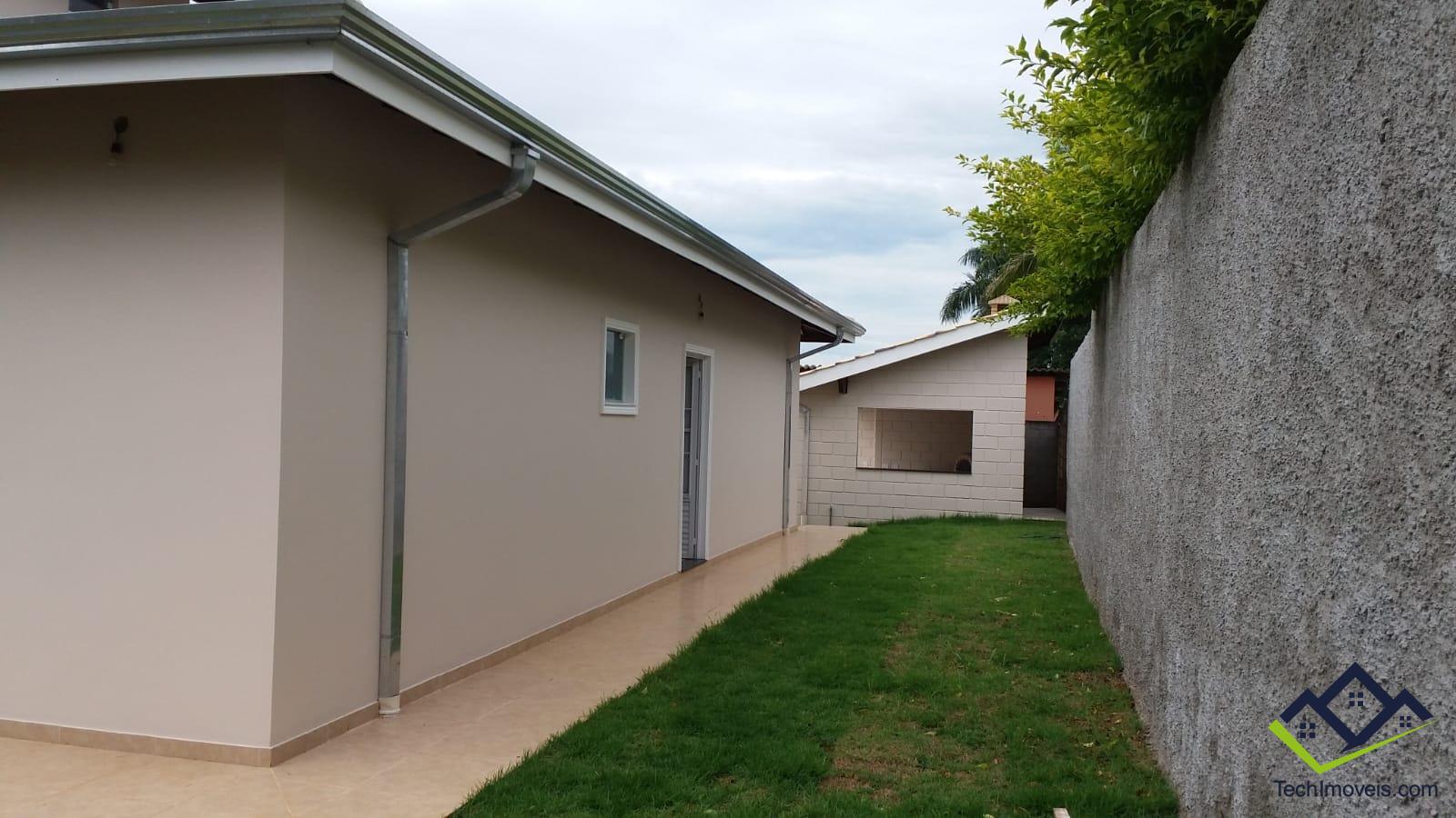 Chácara à venda com 4 quartos, 300m² - Foto 7