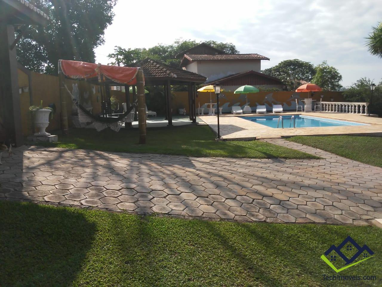 Chácara à venda com 6 quartos, 2200m² - Foto 35