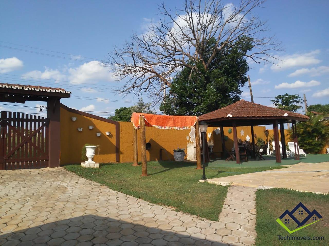 Chácara à venda com 6 quartos, 2200m² - Foto 23