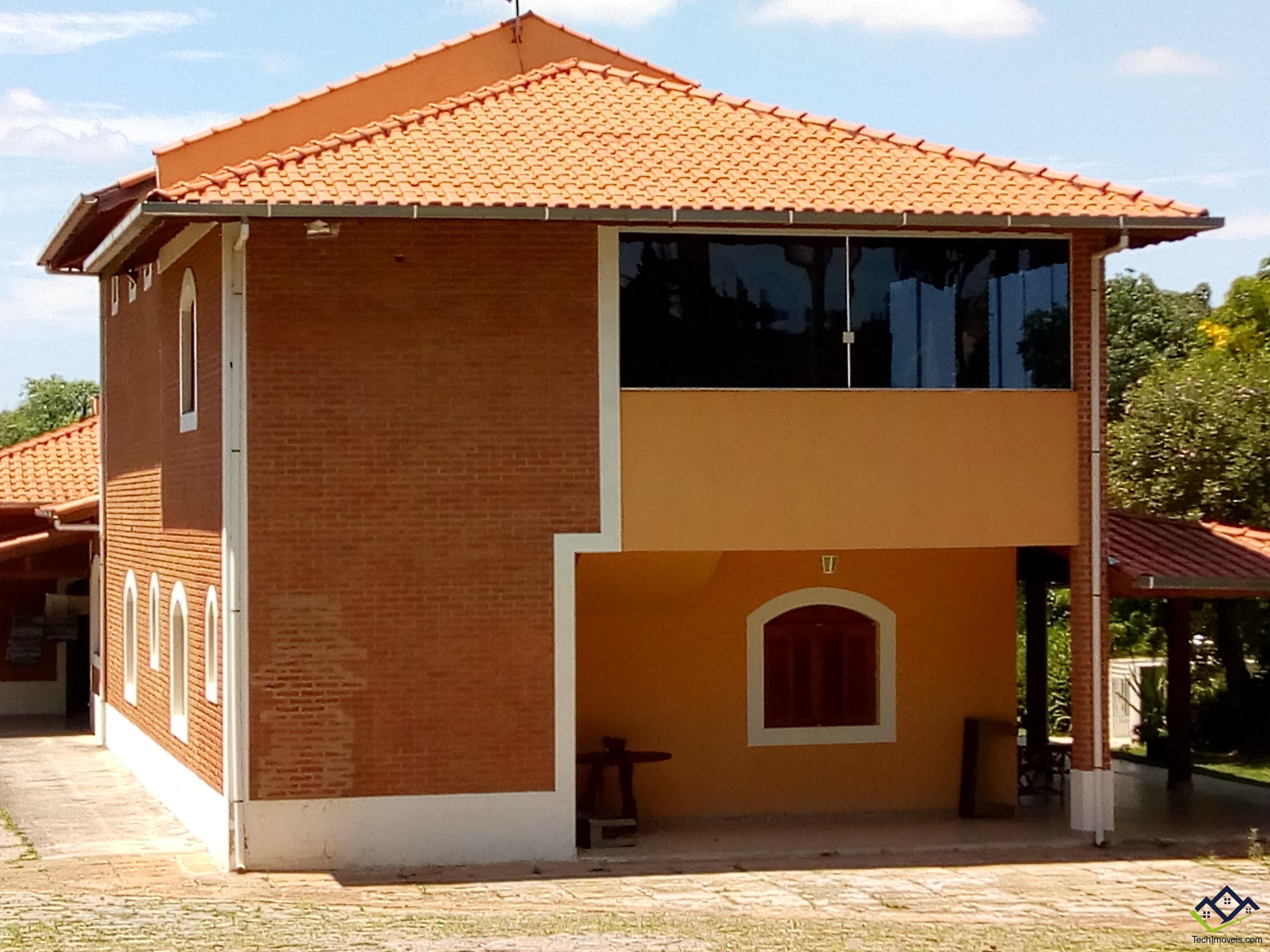 Chácara à venda com 7 quartos, 5000m² - Foto 1