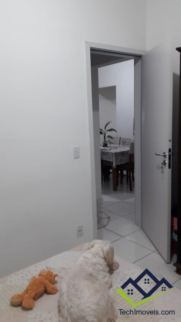 Apartamento à venda com 2 quartos, 69m² - Foto 28