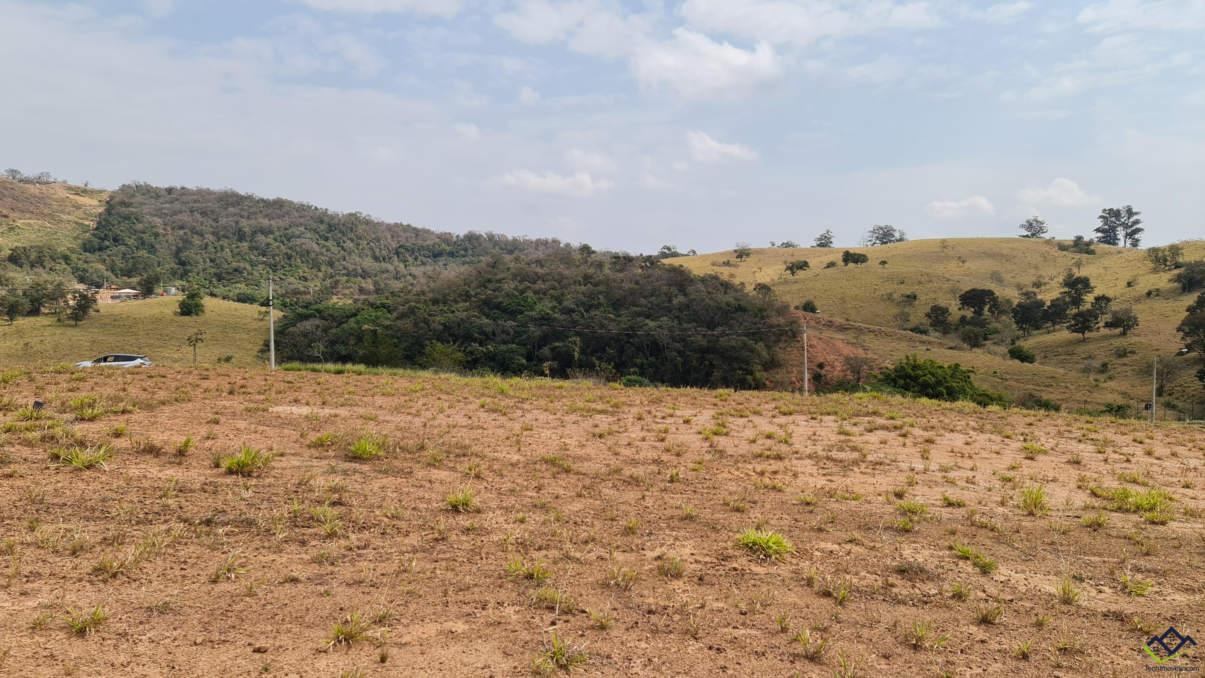 Terreno à venda, 800m² - Foto 1