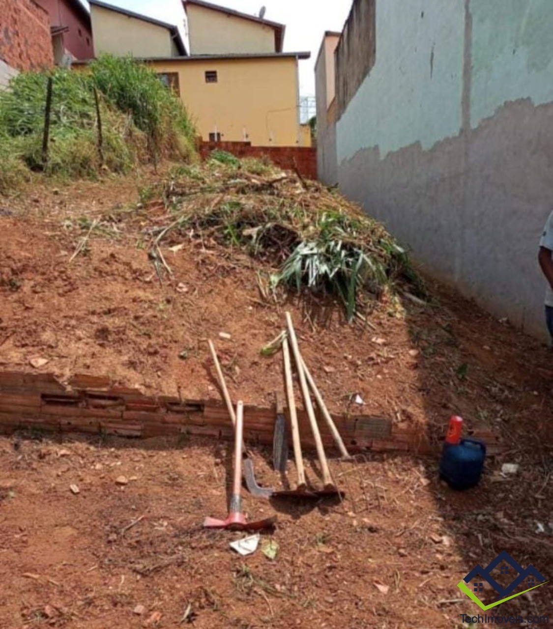Terreno à venda, 150m² - Foto 1
