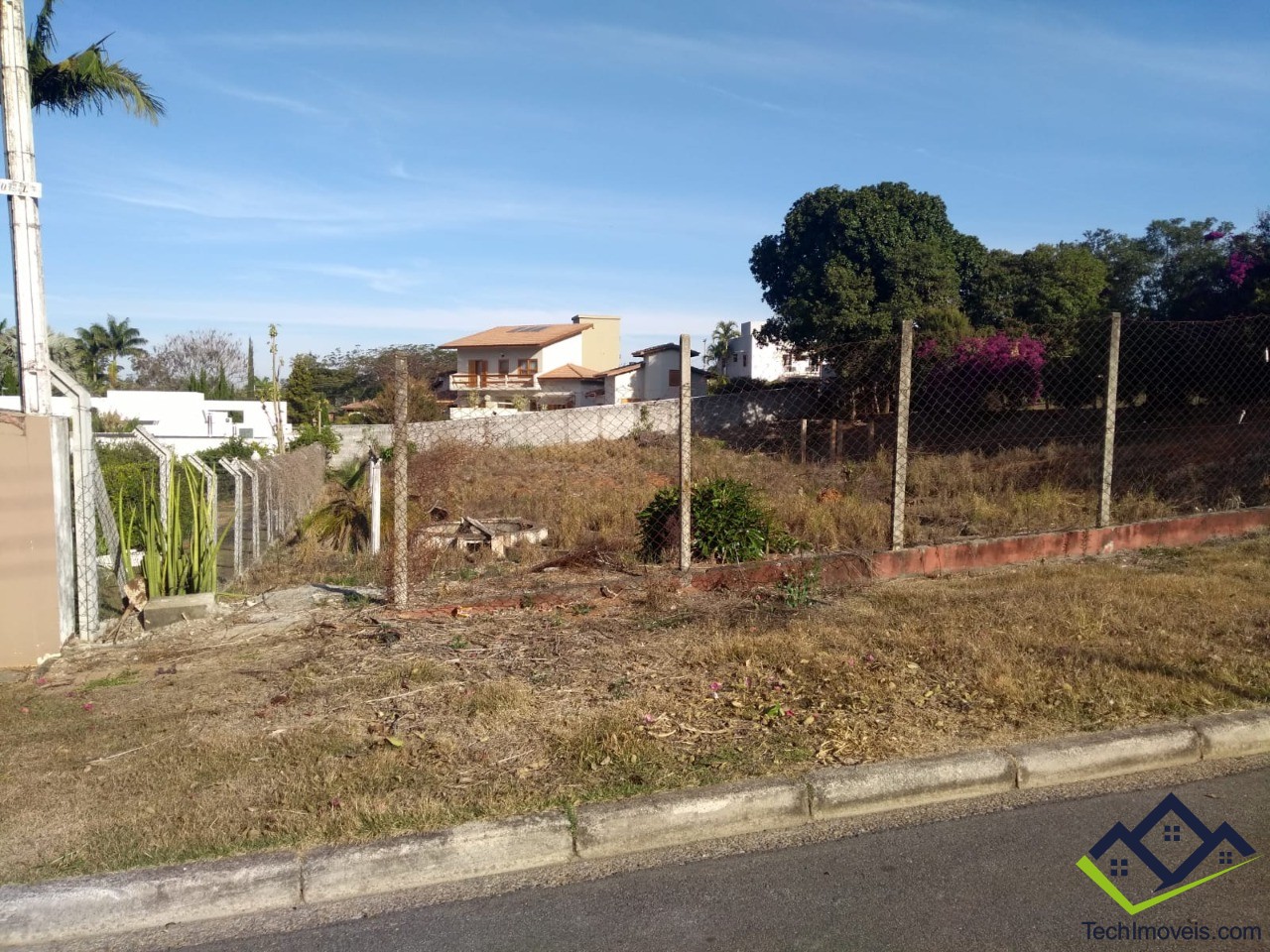 Terreno à venda, 1500m² - Foto 8