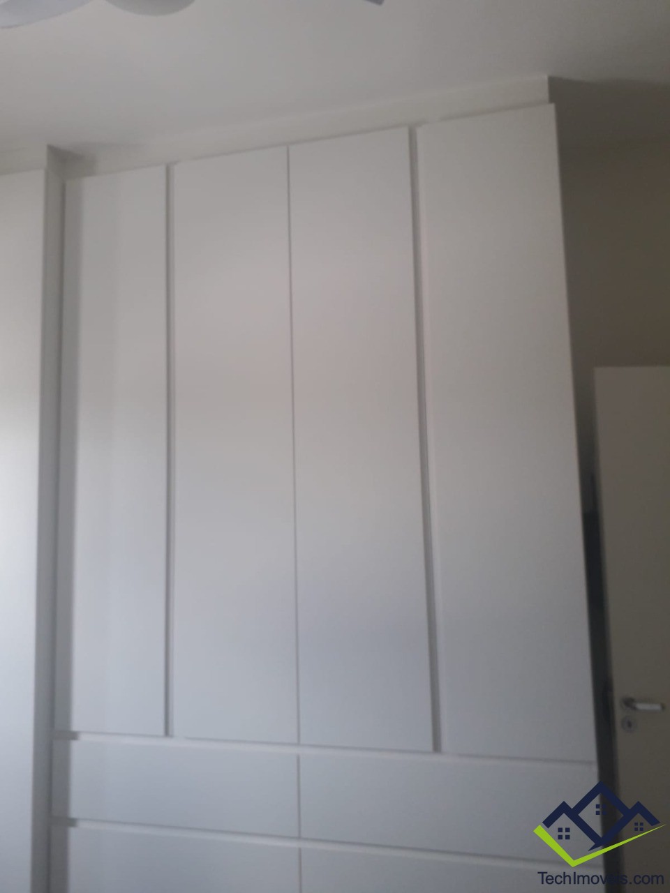 Apartamento à venda com 2 quartos, 62m² - Foto 4