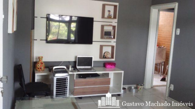 Apartamento à venda com 3 quartos, 100m² - Foto 1