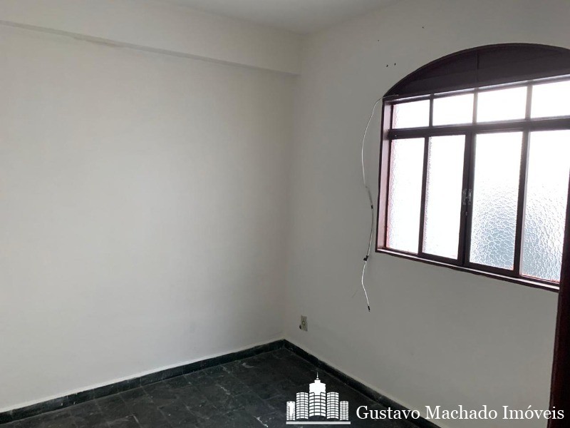 Casa à venda com 4 quartos, 278m² - Foto 17