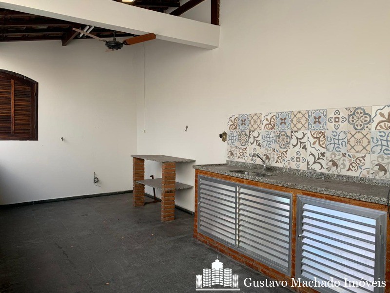 Casa à venda com 4 quartos, 278m² - Foto 9