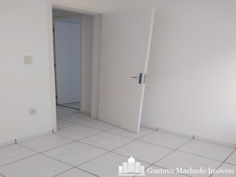 Apartamento para alugar com 2 quartos, 1m² - Foto 1