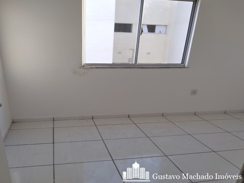 Apartamento para alugar com 2 quartos, 1m² - Foto 8