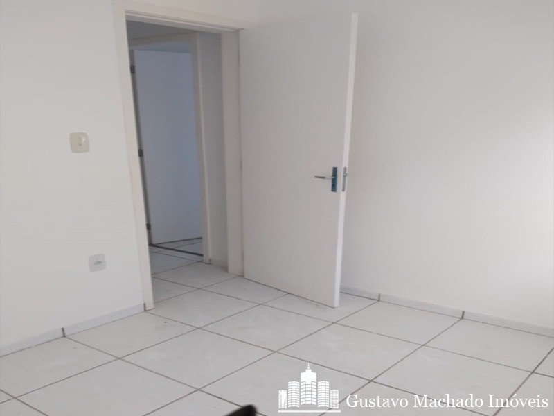 Apartamento para alugar com 2 quartos, 1m² - Foto 9