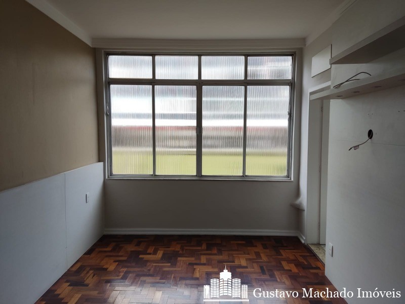 Apartamento para alugar com 3 quartos, 140m² - Foto 8