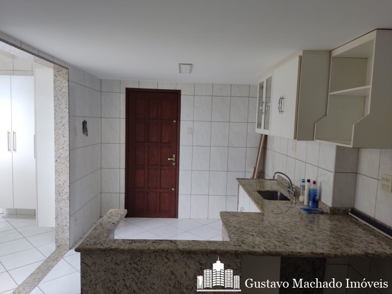 Apartamento para alugar com 3 quartos, 140m² - Foto 16