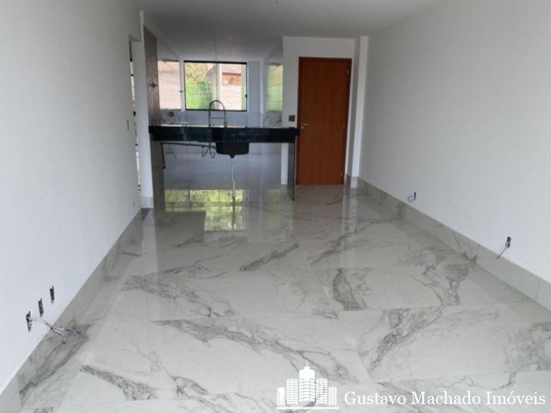 Apartamento à venda com 3 quartos, 187m² - Foto 2