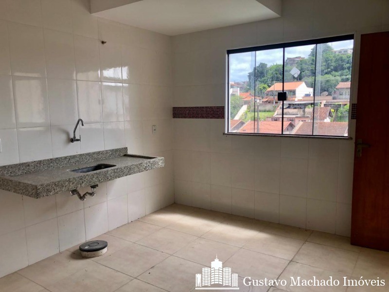 Casa à venda com 3 quartos, 210m² - Foto 12