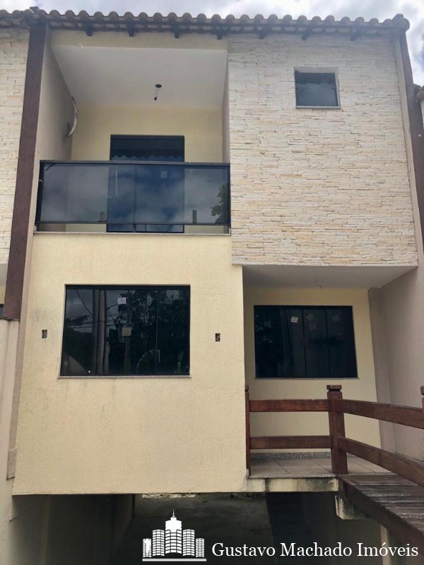 Casa à venda com 3 quartos, 210m² - Foto 3