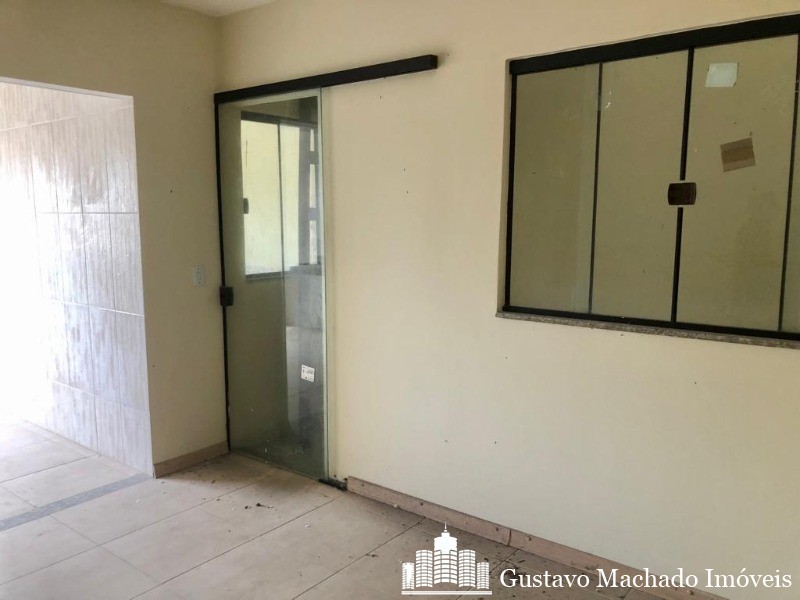 Casa à venda com 3 quartos, 210m² - Foto 9