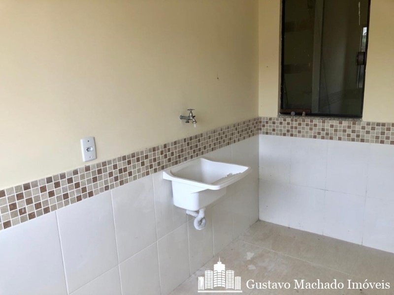 Casa à venda com 3 quartos, 210m² - Foto 14