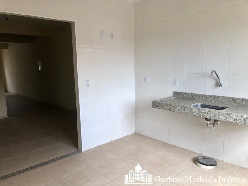 Casa à venda com 3 quartos, 210m² - Foto 13