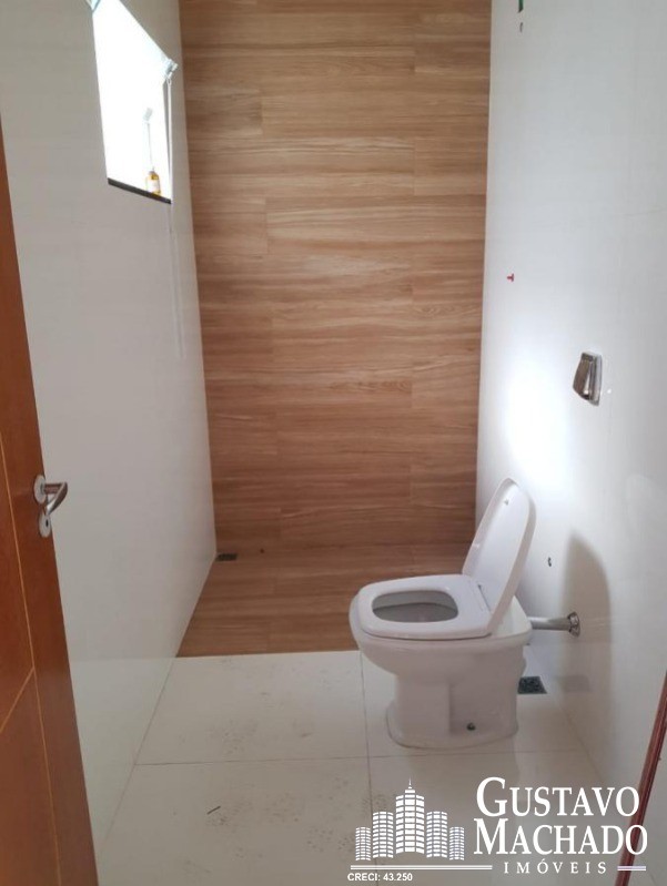 Casa à venda com 2 quartos, 160m² - Foto 14