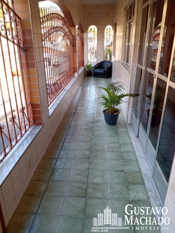 Casa à venda com 3 quartos, 200m² - Foto 5