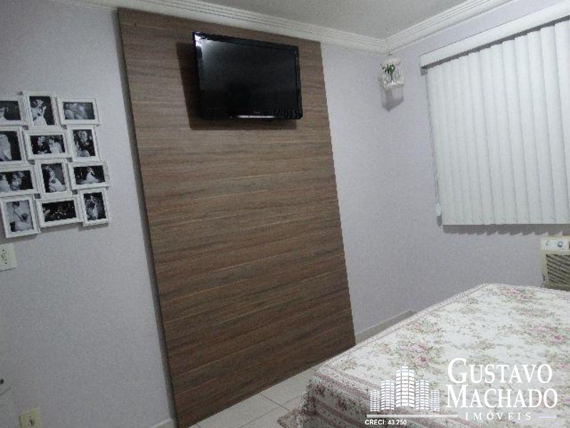 Apartamento à venda com 2 quartos, 70m² - Foto 3